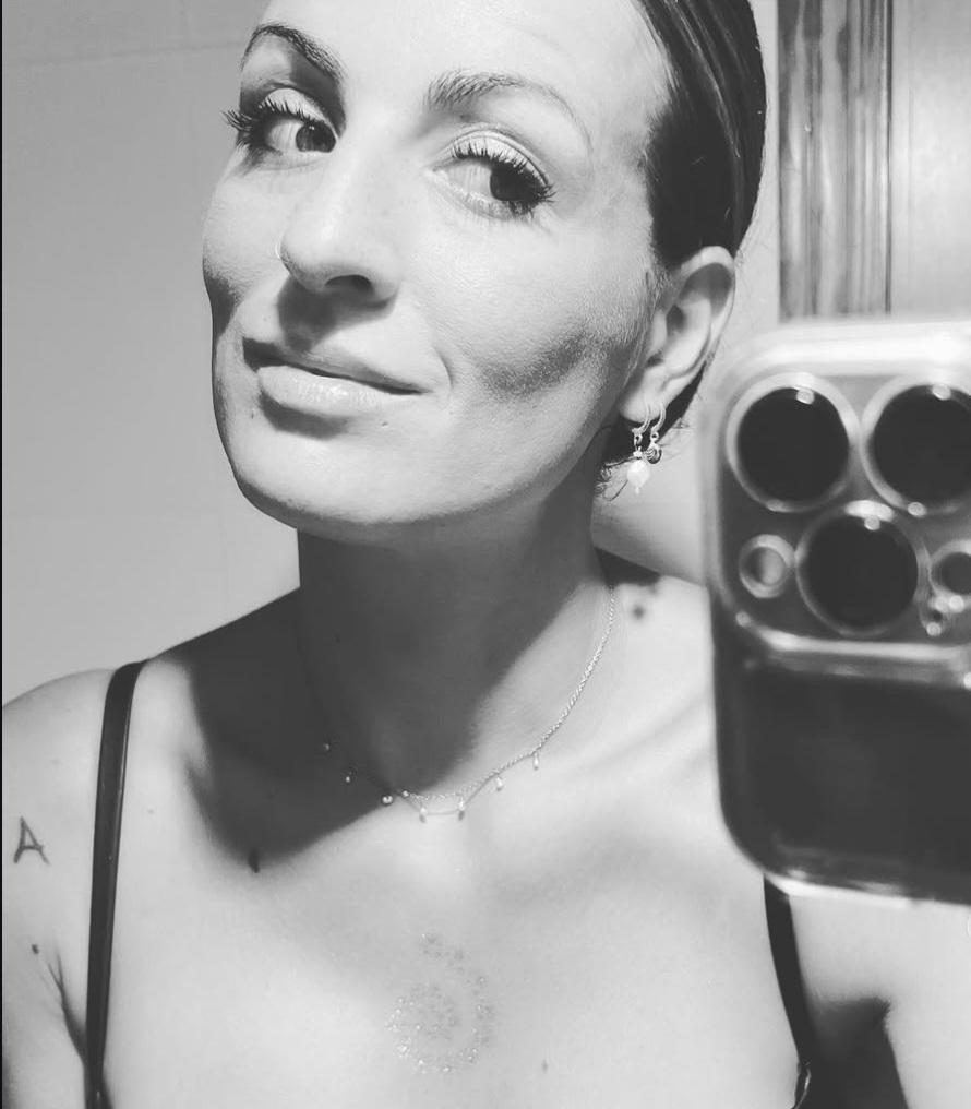 632297848: Chica busca chico en Sevilla