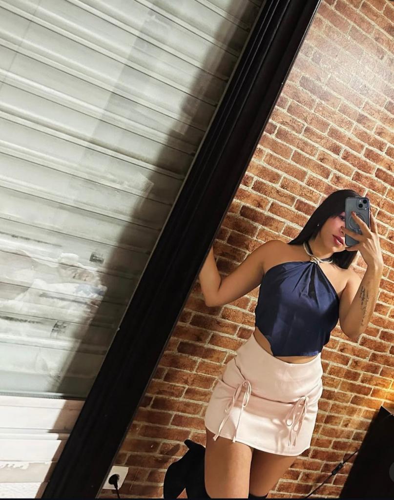 617746381: Chica busca chico en Madrid