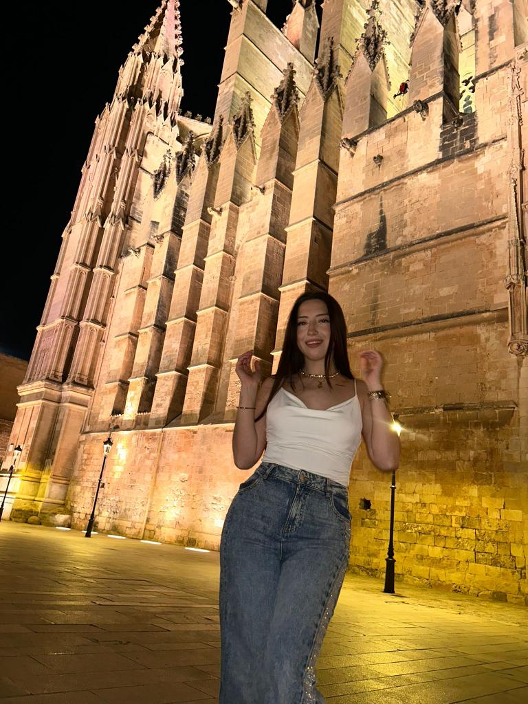 Chica busca chico en Alicante: 