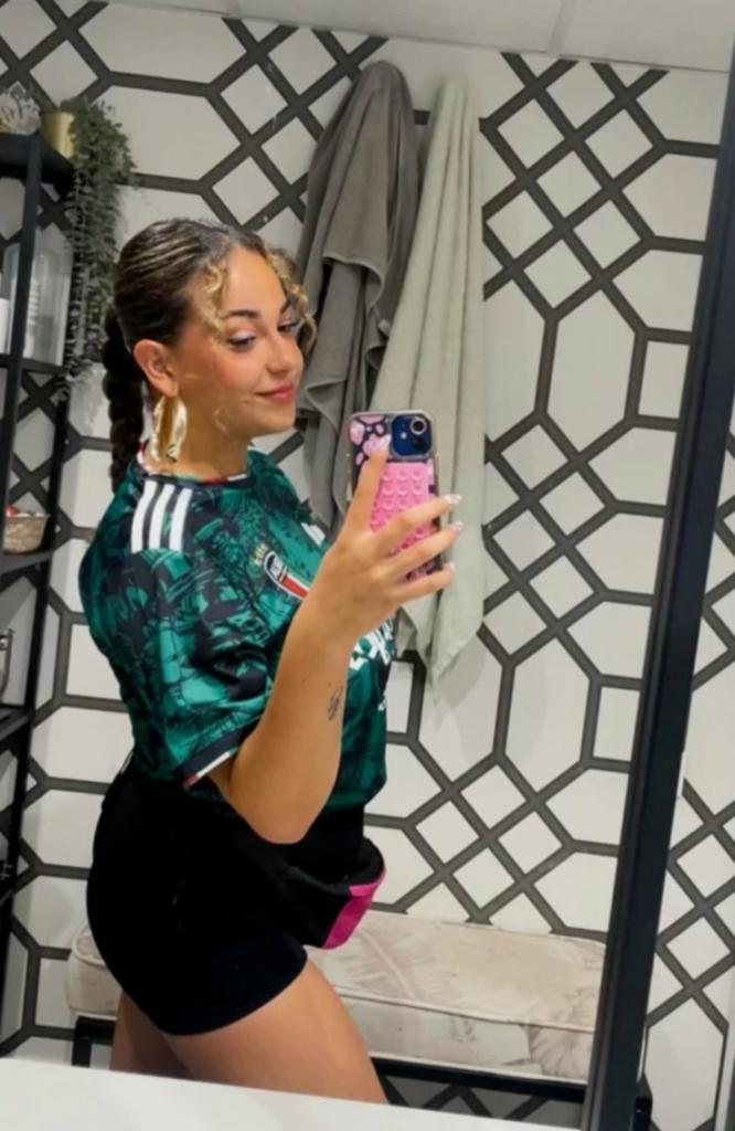 Chica busca chico en Murcia: 