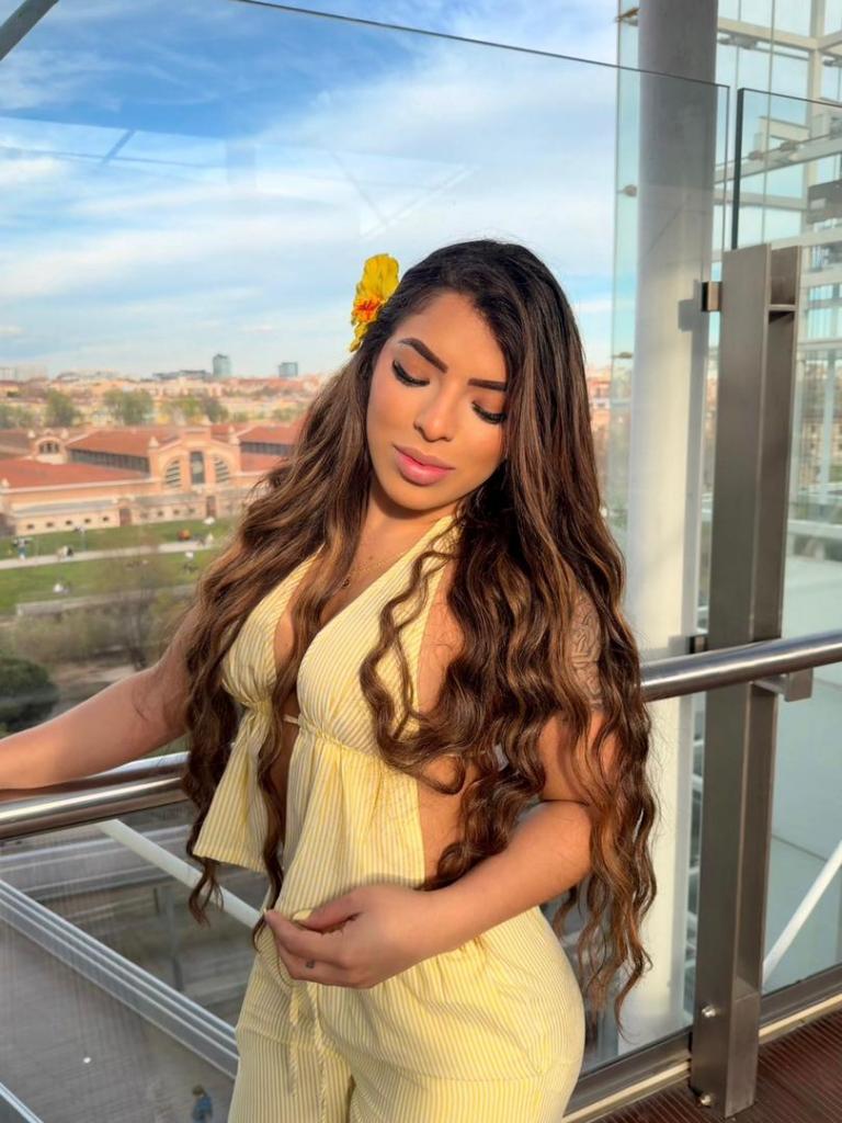 675108619: Chica busca chico en Mallorca