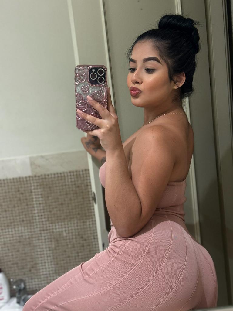 Chica busca chico en Madrid: Chica busca chico