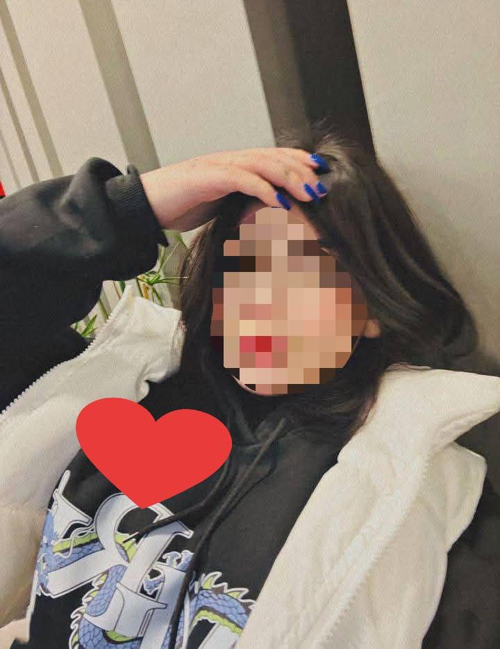 642897828: Chica busca chico en Murcia