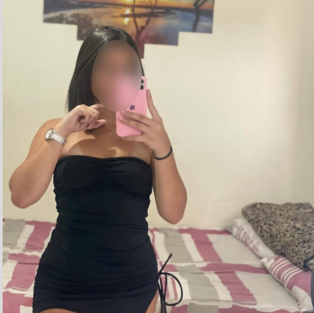 Chica busca chico en Tenerife: 