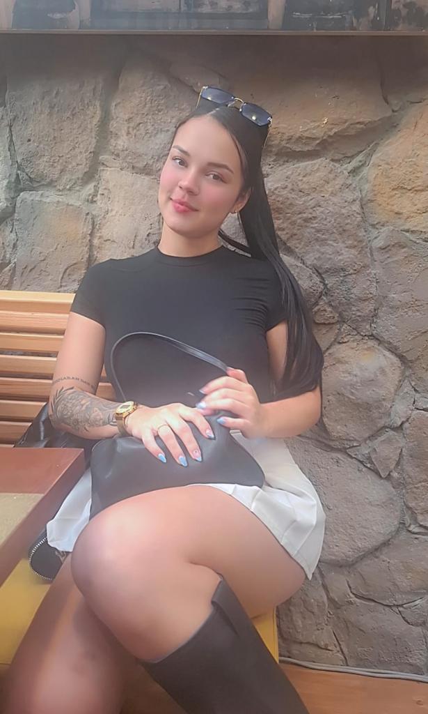 Chica busca chico en Las Palmas: Chica busca chico