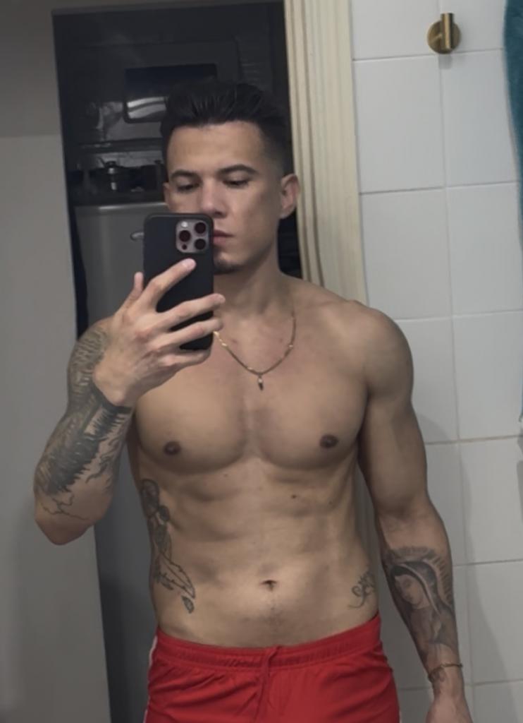 627839256: Chico busca chica en Madrid