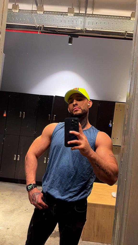 Chico busca chica en Alicante: 