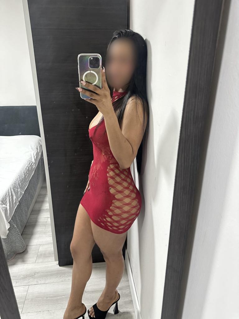 Chica busca chico en Orense: 