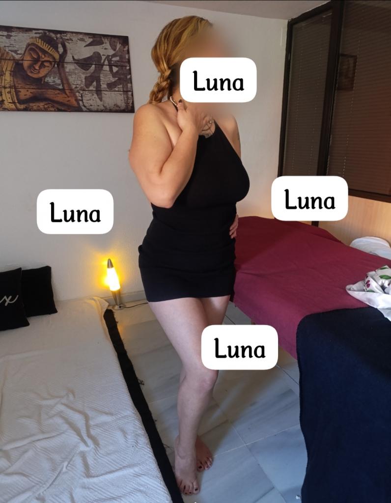 Chica busca chico en Sevilla: 