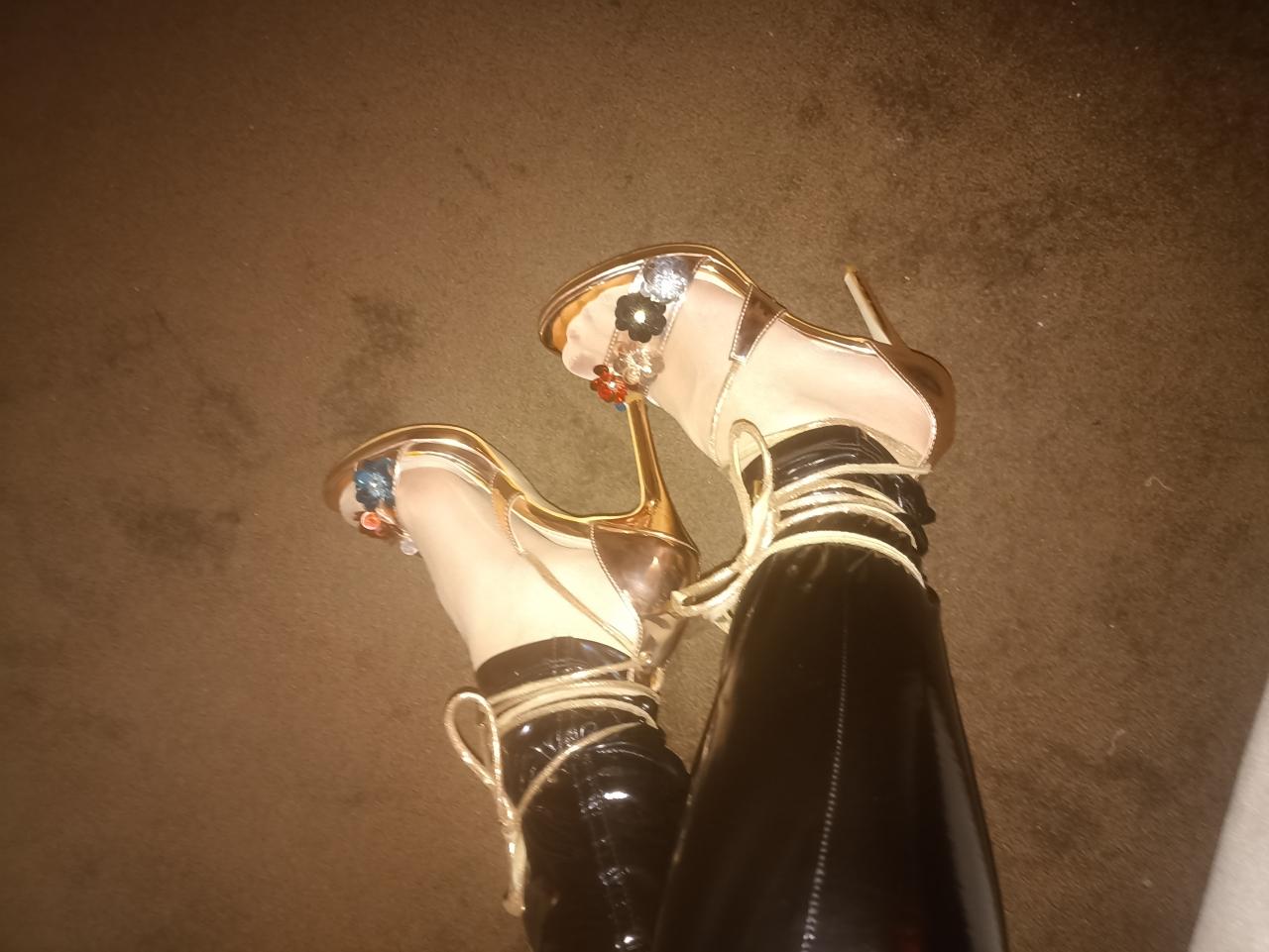 Chica busca chico en Madrid: 