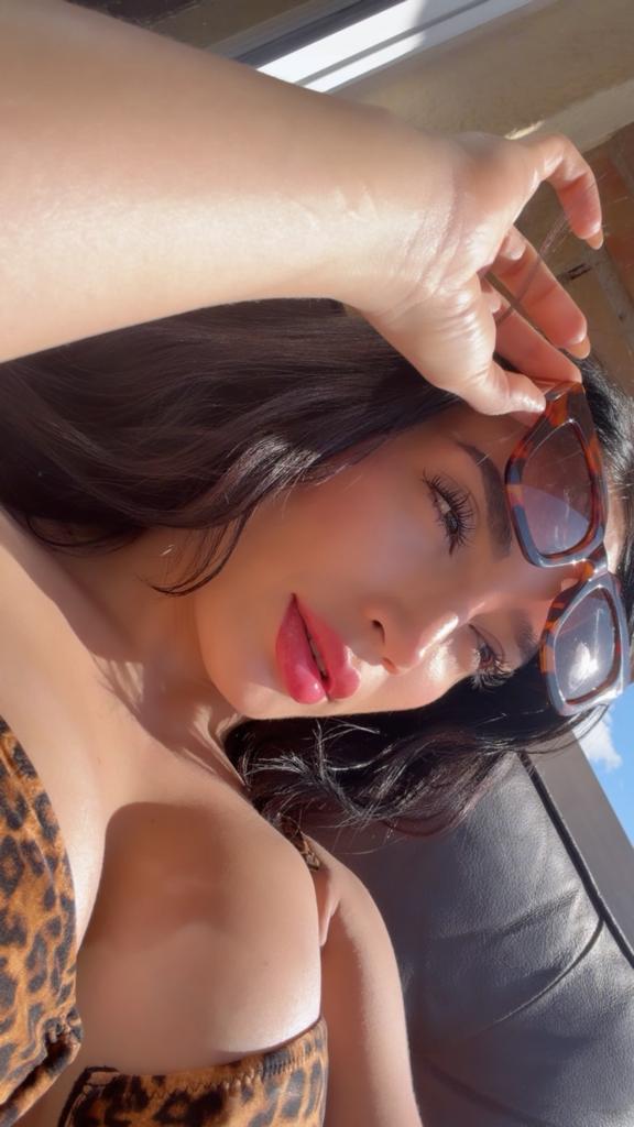 Chica busca chico en Málaga: Chica busca chico