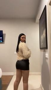 613512977: Chica busca chico en Madrid