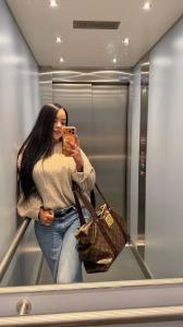 672915035: Chica busca chico en Valencia