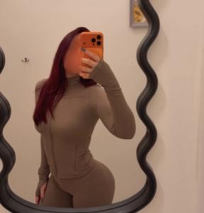 627690265: Chica busca chico en Málaga