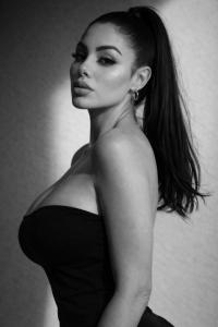 607327527: Chica busca chico en Mallorca