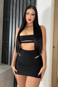 667734716: Chica busca chico en Lérida