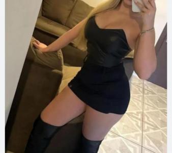 613736870: Chica busca chico en La Coruña