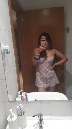 647936882: Chica busca chico en Madrid