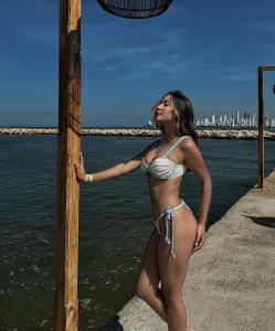 624979927: Chica busca chico en Cantabria