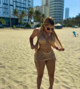 628486651: Chica busca chico en Orense