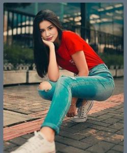 610932819: Chica busca chico en Barcelona