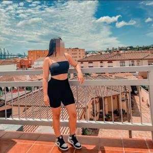 656614449: Chica busca chico en Cádiz