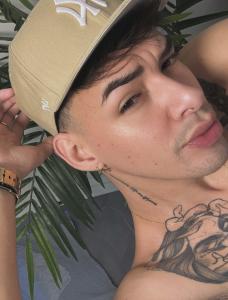 604981520: Chico busca chica en Murcia