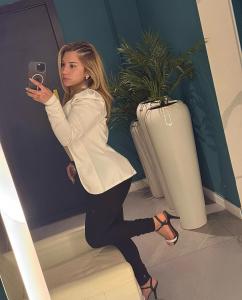 613760616: Chica busca chico en Alicante