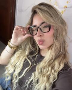 671572531: Chica busca chico en Madrid