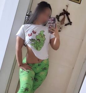 610742408: Chica busca chico en Madrid