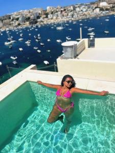 612576047: Chica busca chico en Vizcaya