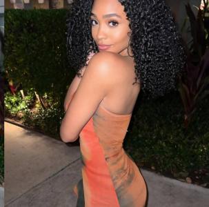 613681103: Chica busca chico en Sevilla