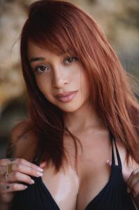 631029391: Chica busca chico en La Coruña