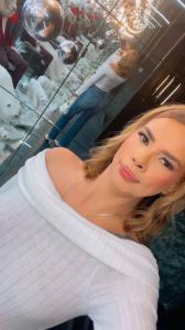 633523169: Chica busca chico en Alicante