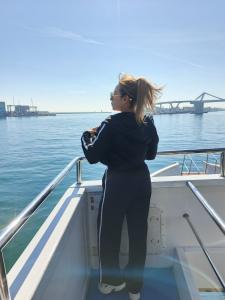 666314324: Chica busca chico en Ibiza