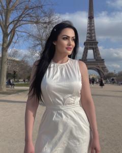 613800625: Chica busca chico en Guipúzcoa