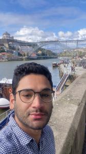 672177602: Chico busca chica en Madrid