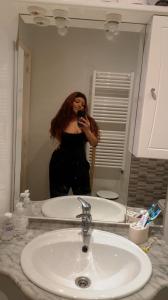 742053470: Chica busca chico en Valencia