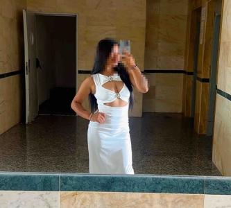 642760745: Chica busca chico en Málaga