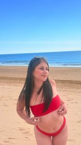 613907399: Chica busca chico en Cádiz