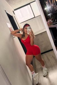 685225753: Chica busca chico en Alicante