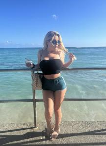 642523311: Chica busca chico en Málaga