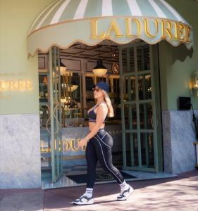 685225753: Chica busca chico en Alicante