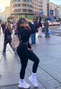 614812890: Chica busca chico en Madrid