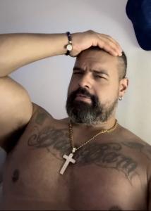 687716981: Chico busca chica en Barcelona