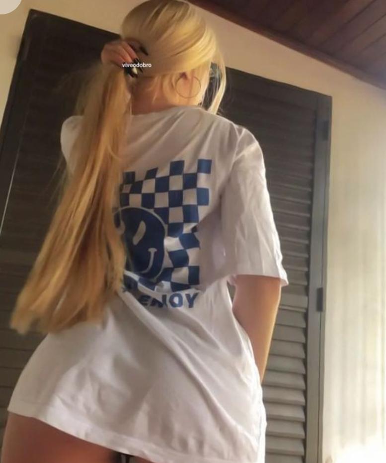 Chica busca chico en Cádiz: 