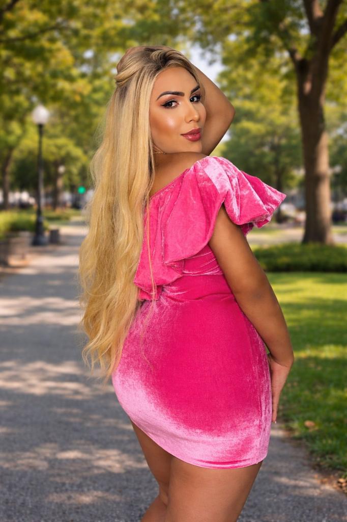 695734446: Transexual en La Rioja