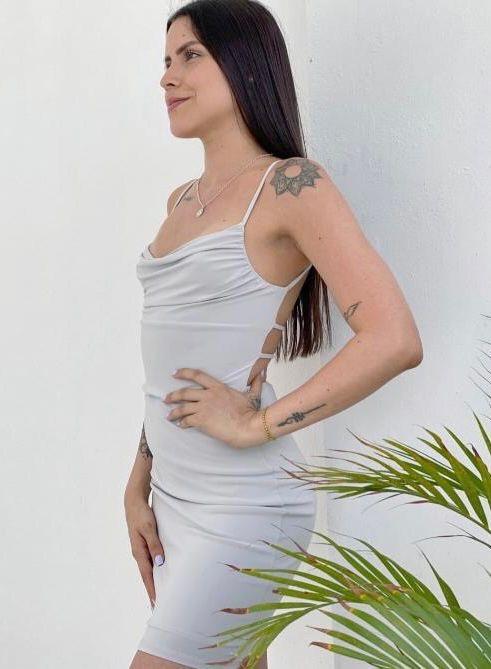 Chica busca chico en Málaga: Chica busca chico