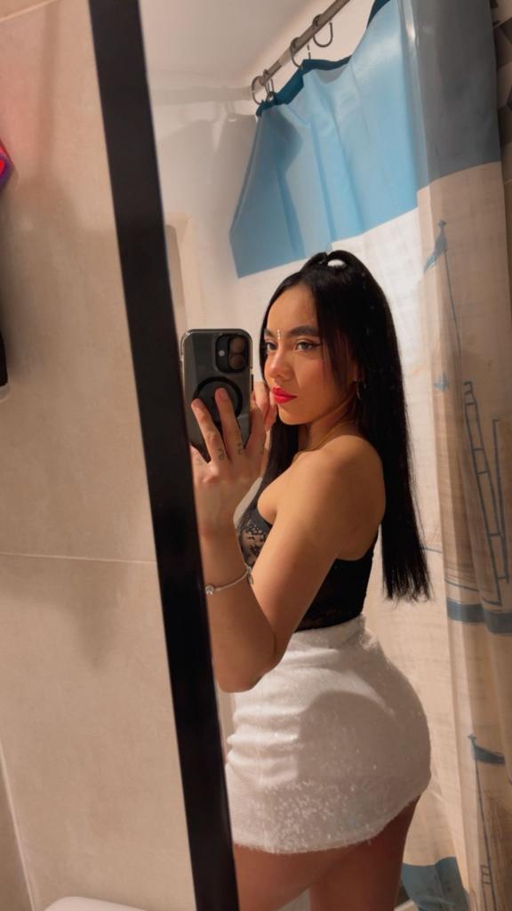 Chica busca chico en Castellón: Chica busca chico