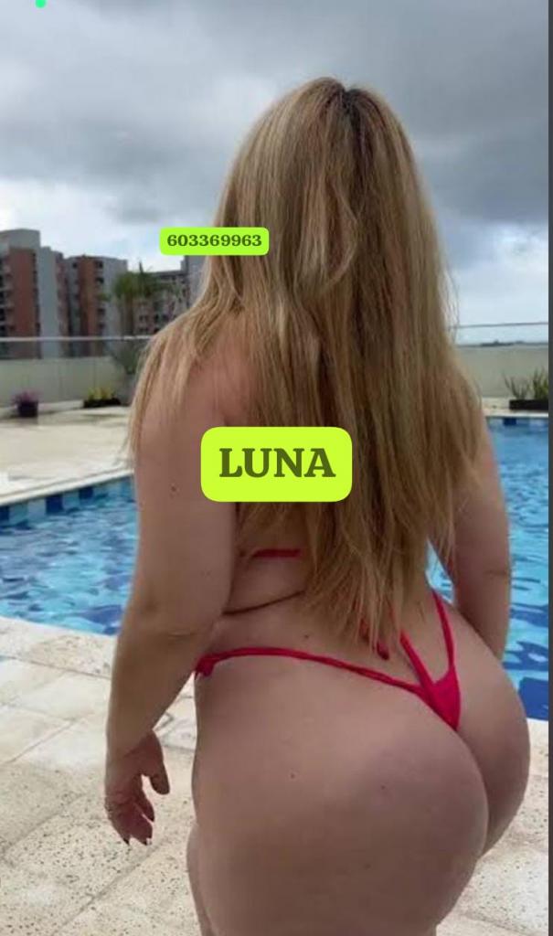 Chica busca chico en Barcelona: 